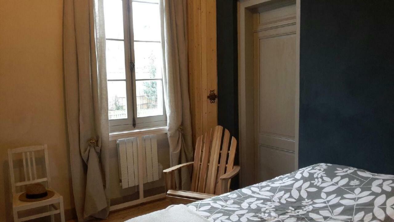 Vakantiehuis Demeure 300m De La